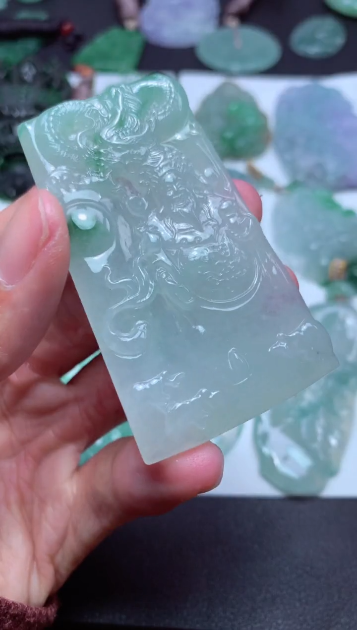 【闪购商品】翡翠颈饰未镶嵌天然翡翠