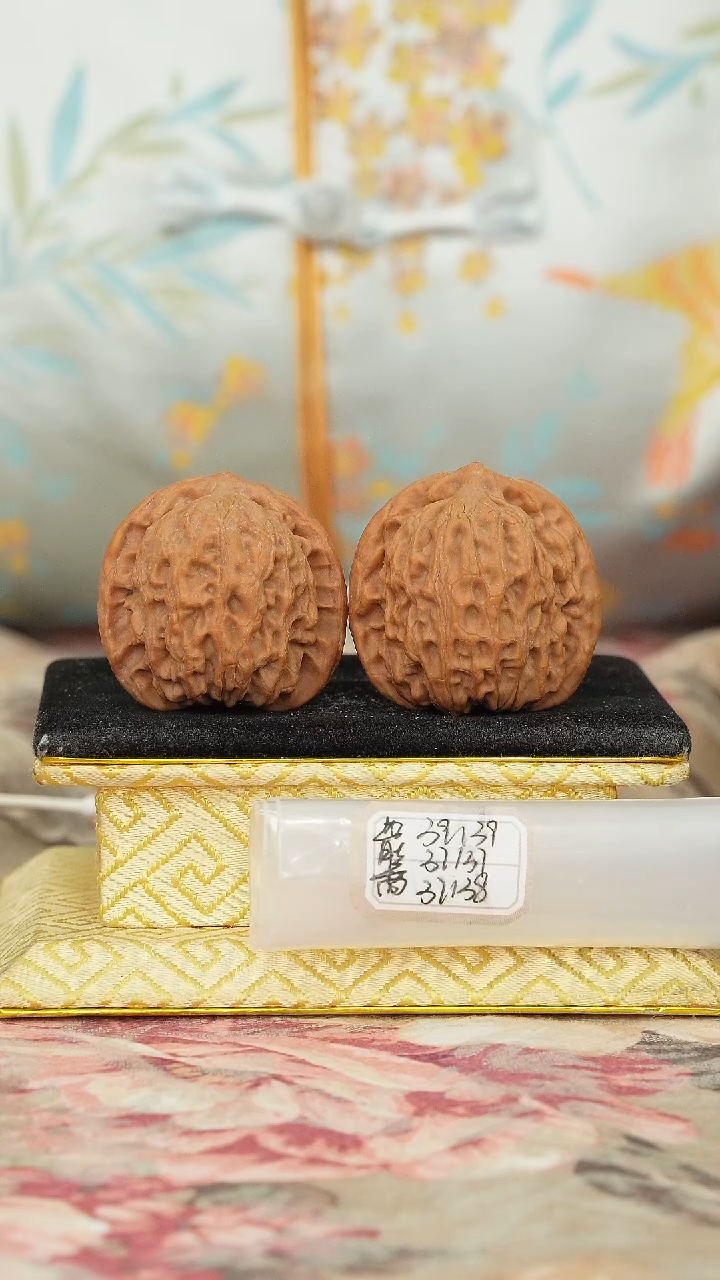 【闪购商品】文玩核桃把件非嫁接北京