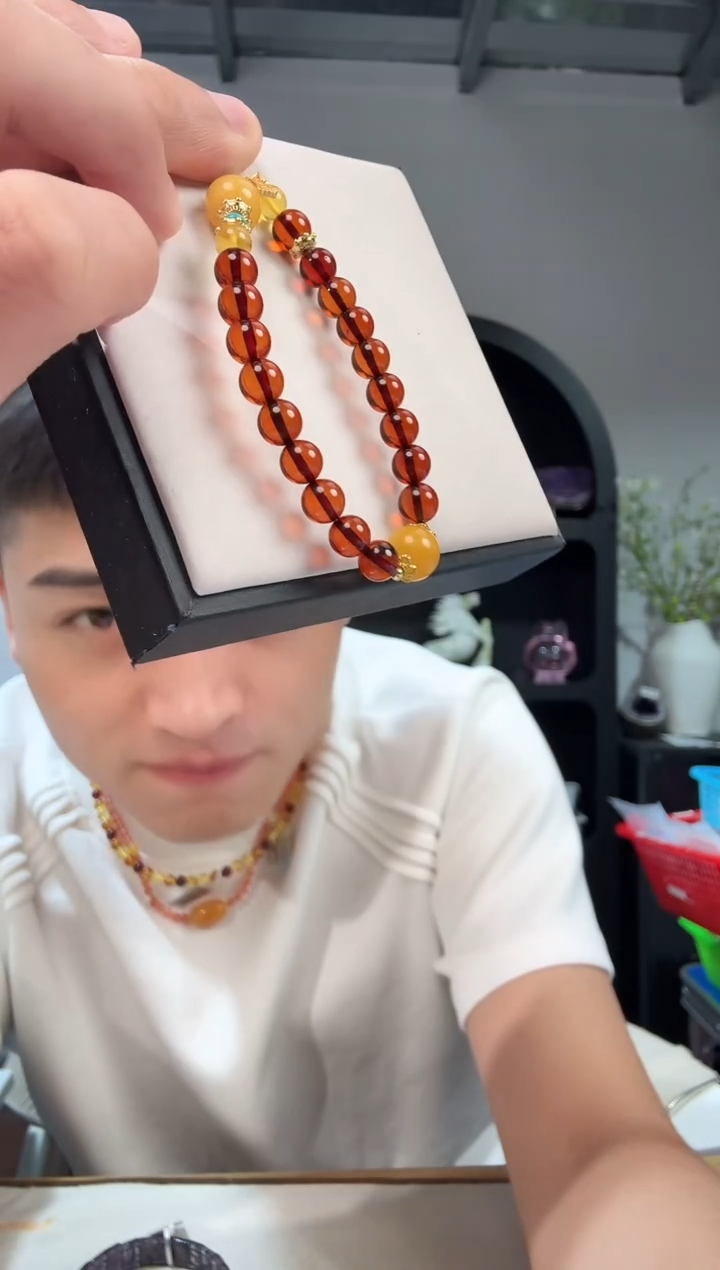 手链琥珀未镶嵌晶7564 约7mm