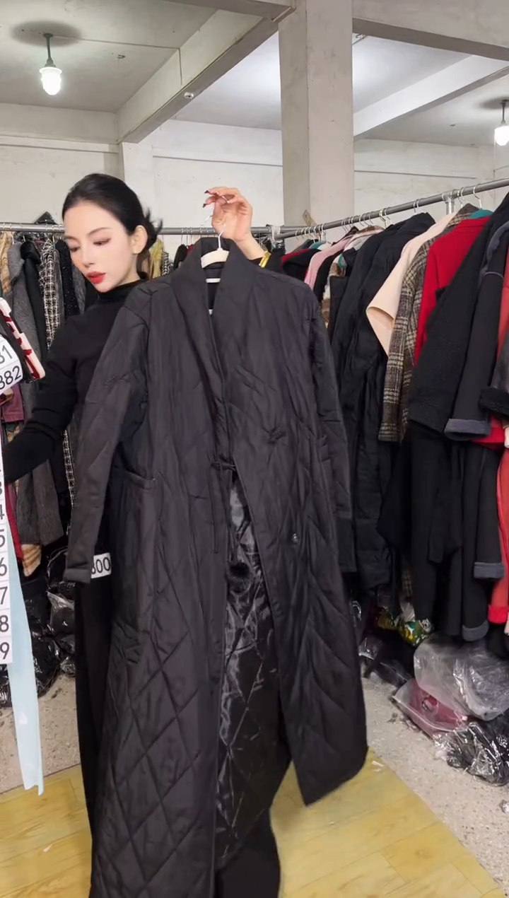 871闪购外套外披马甲打底裤子