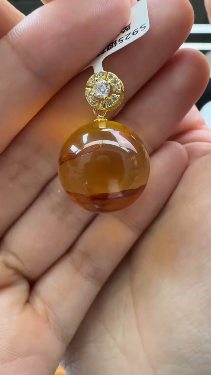 【闪购商品】琥珀颈饰银S925镶嵌656秒拍号