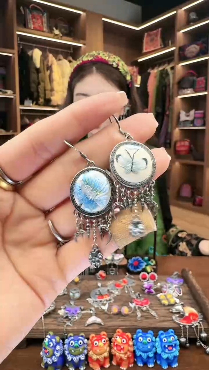 【闪购商品】织绣54黔东南苗族刺绣