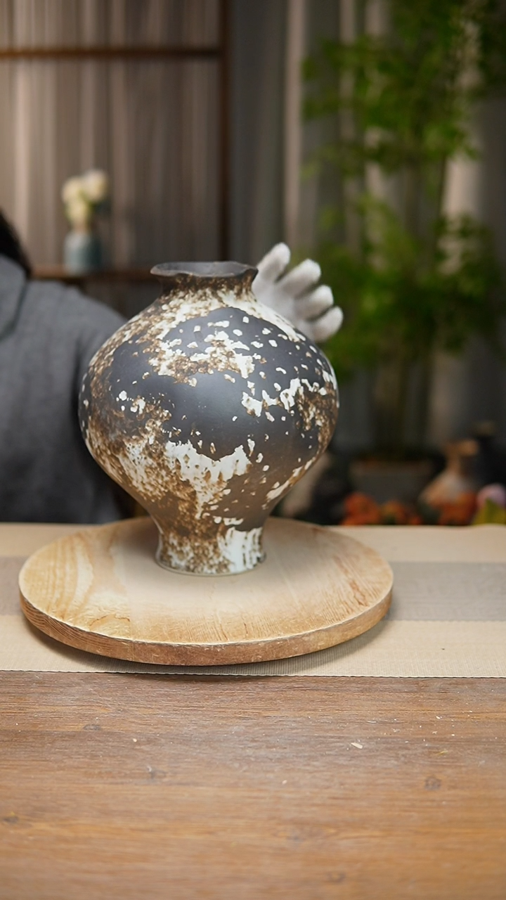 【闪购商品】陶瓷 花器诧寂黑灯笼