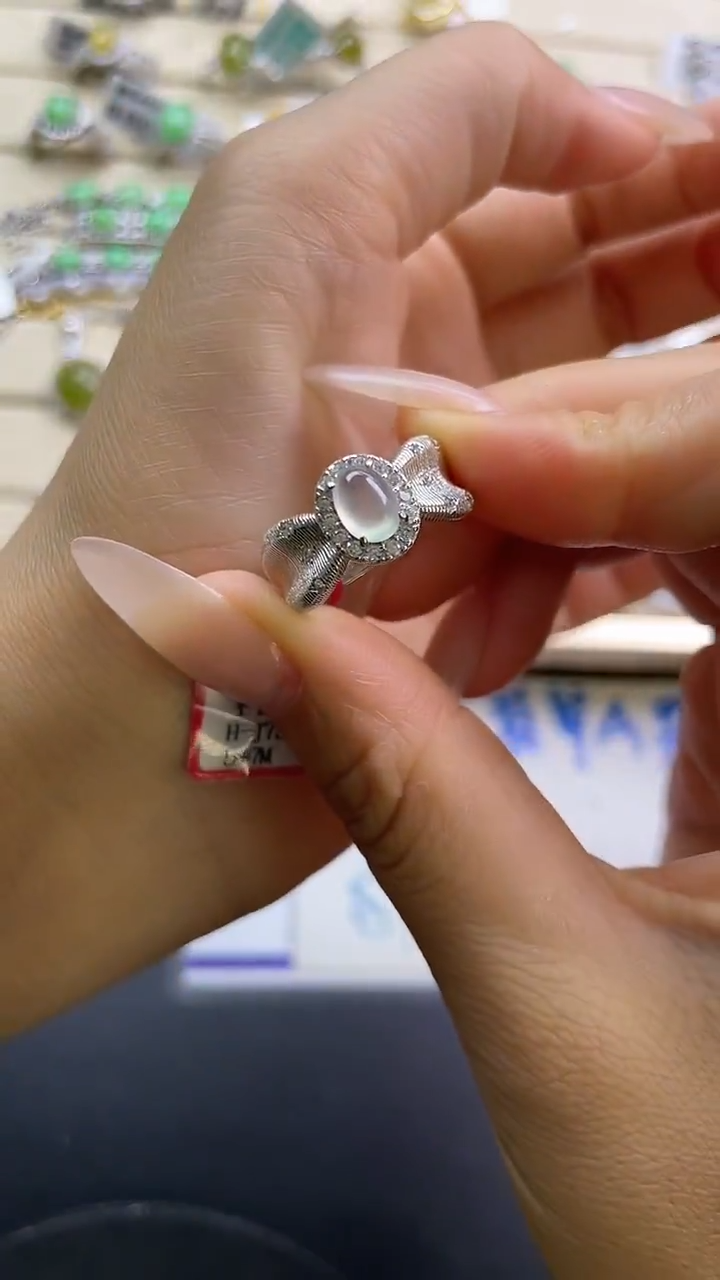 银S925镶嵌戒指翡翠翡翠 蛋面 银S925镶嵌