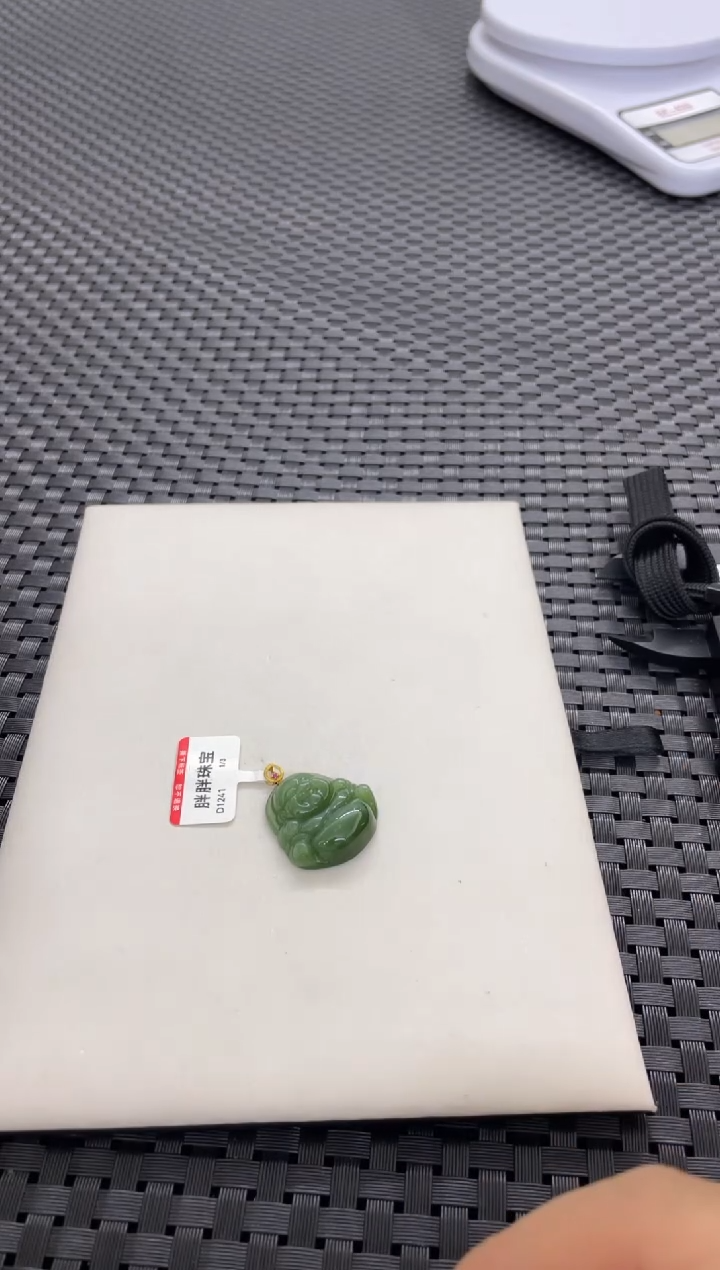 【闪购商品】和田玉佛公18K金镶嵌（多样性发一件）D1241