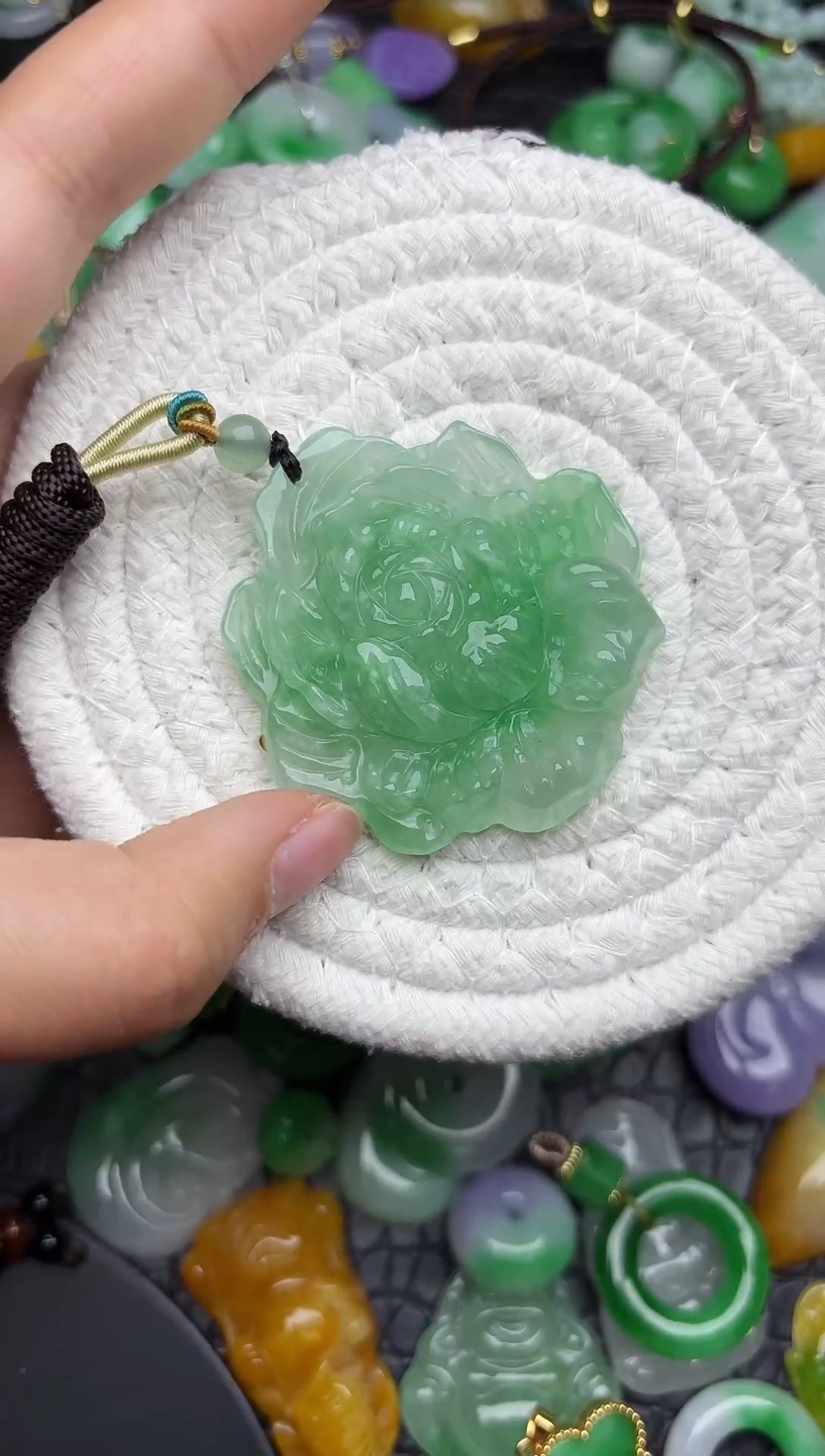 颈饰未镶嵌翡翠缅甸翡翠吊坠