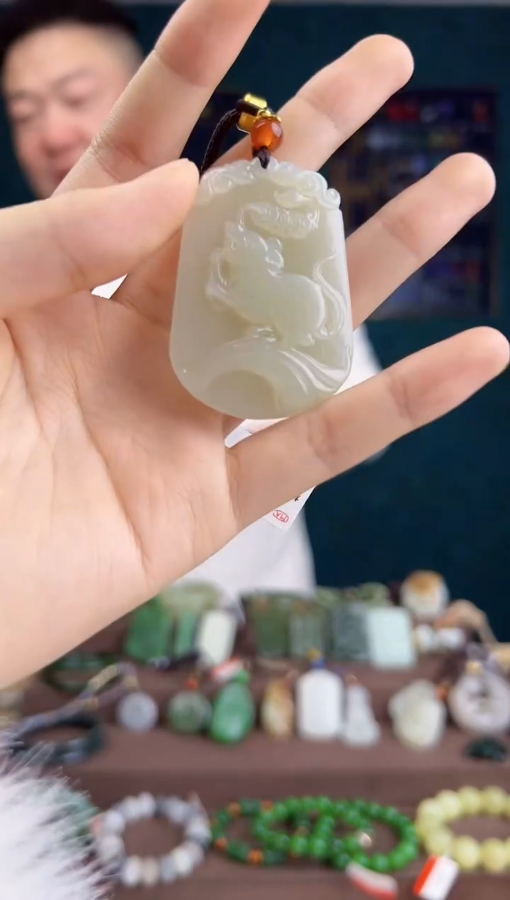 【闪购商品】和田玉颈饰未镶嵌ZZ 拍一发一 多样性发货