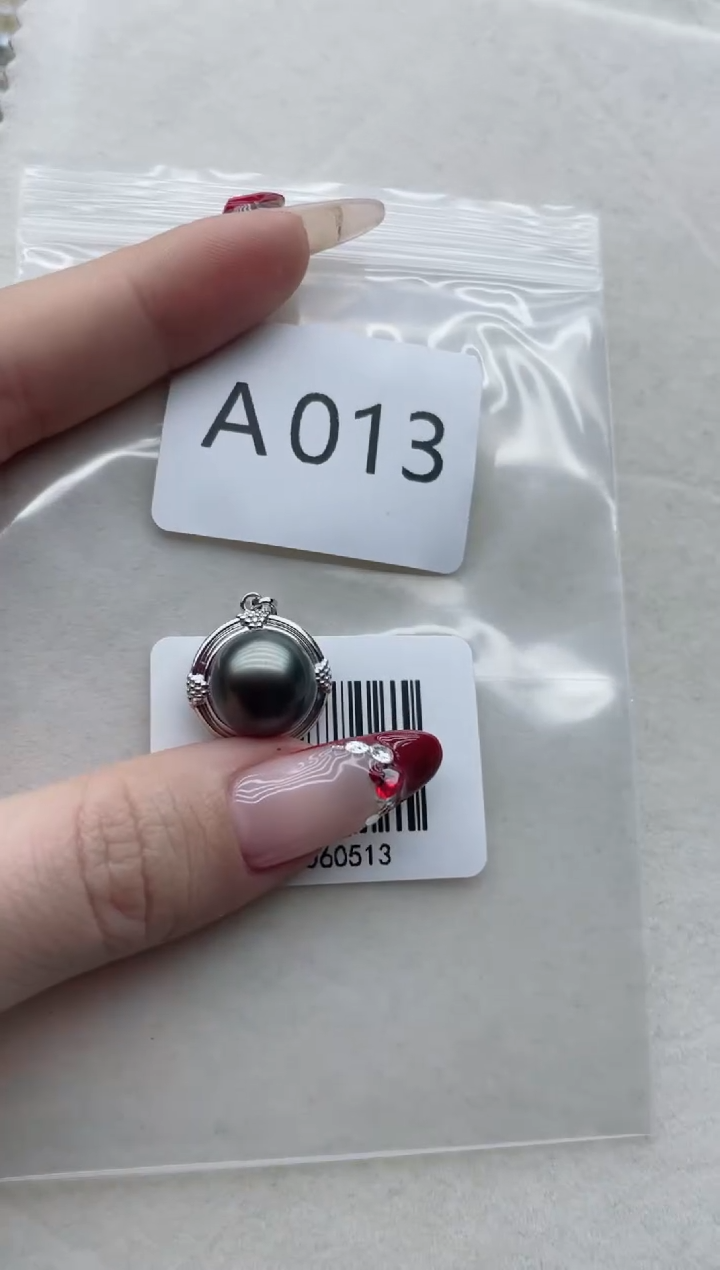 【闪购商品】海水珍珠吊坠银S925镶嵌A013