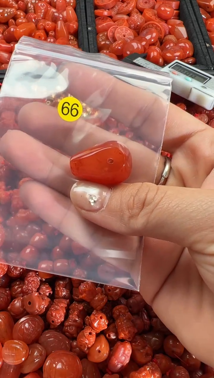 【闪购商品】南红玛瑙手链未镶嵌1