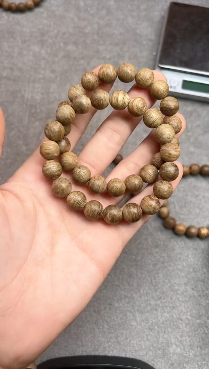 【闪购商品】沉香手串77号文莱多样性发货1条