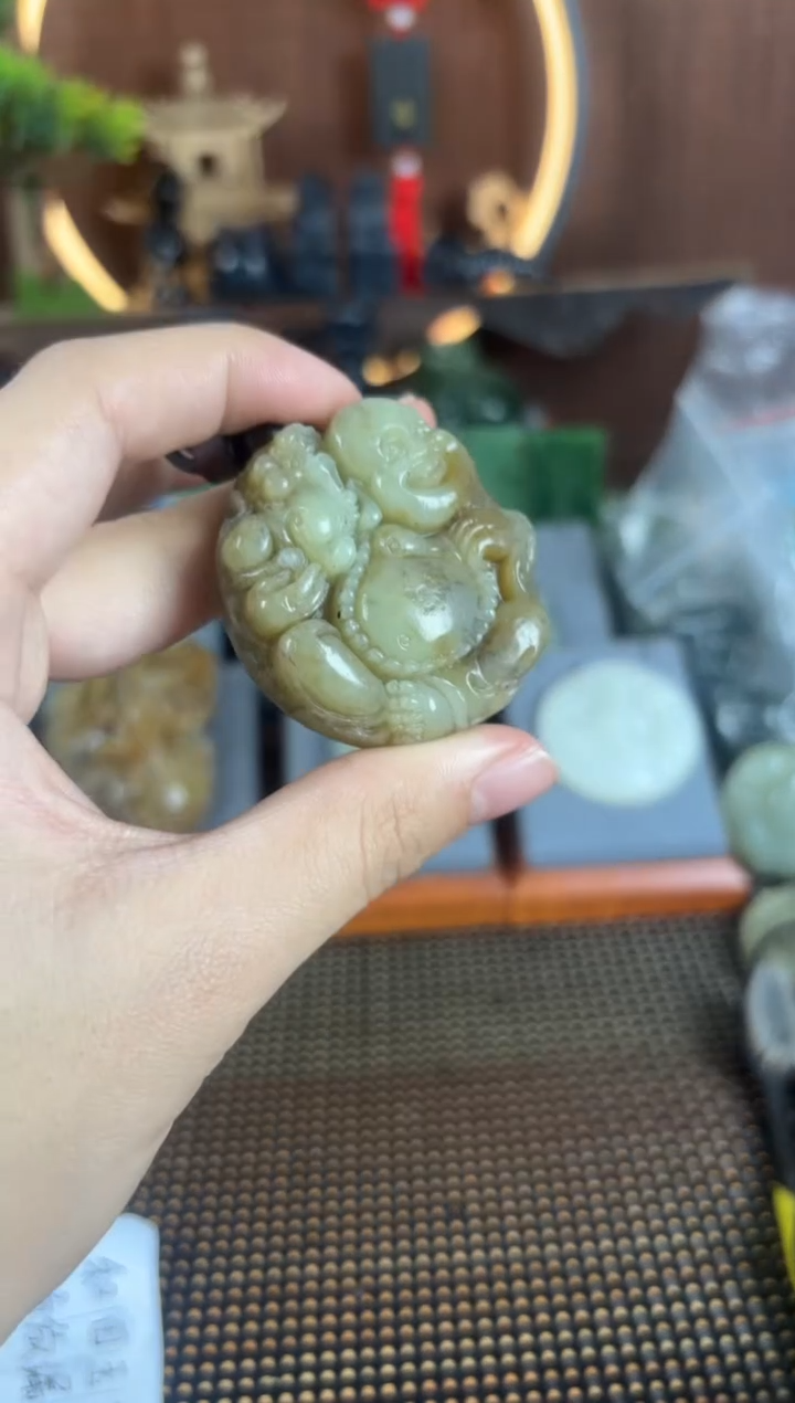 【闪购商品】和田玉颈饰未镶嵌1
