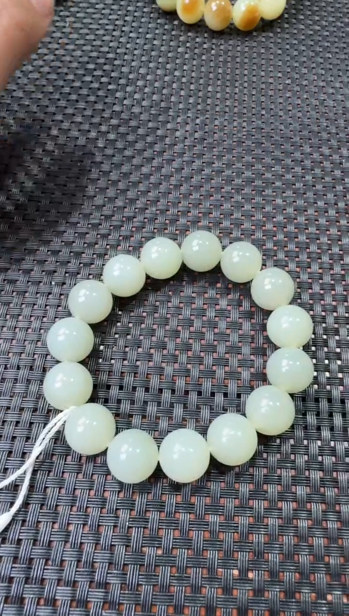 未镶嵌手串和田玉青白卡14