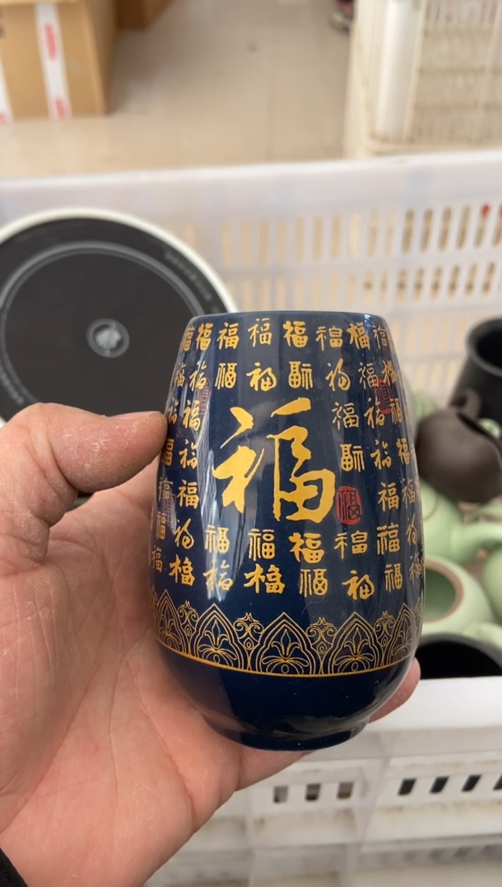 无运费险有瑕疵的摄影的产品有使用过的痕迹有点脏介意勿拍
