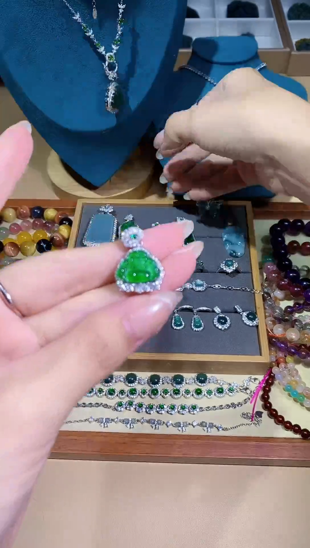 【闪购商品】翡翠吊坠(不含链)未镶嵌多样性 发其一【26】