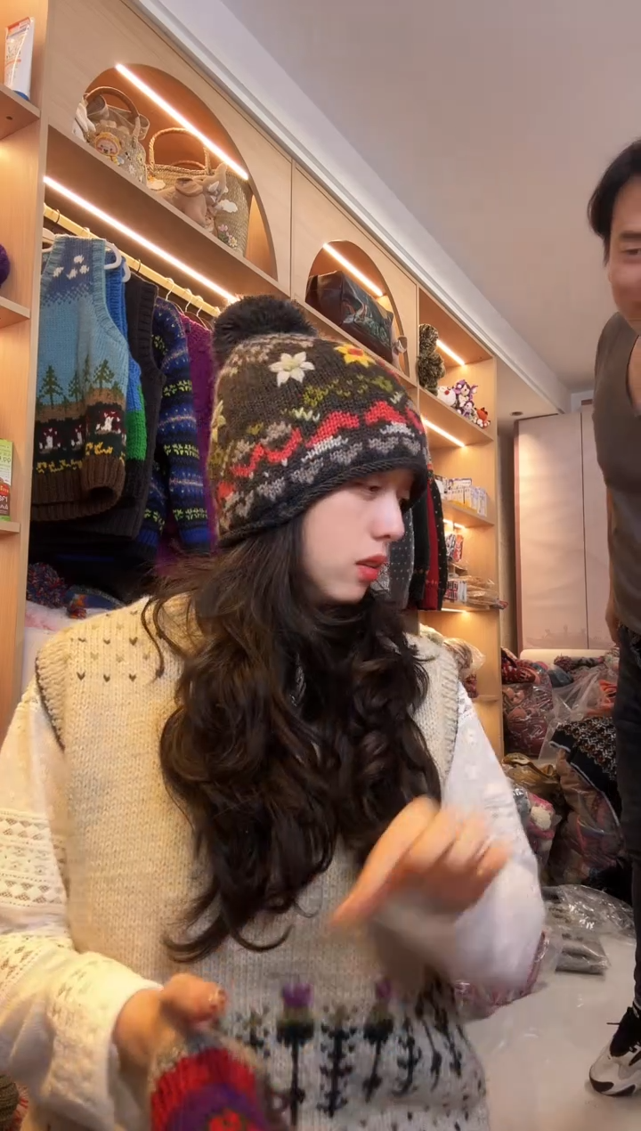 羊毛美丽如刺绣双面帽子