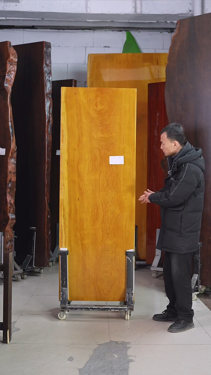 JSN-164非洲金丝楠木195*68.5*8加黄三角支架*2