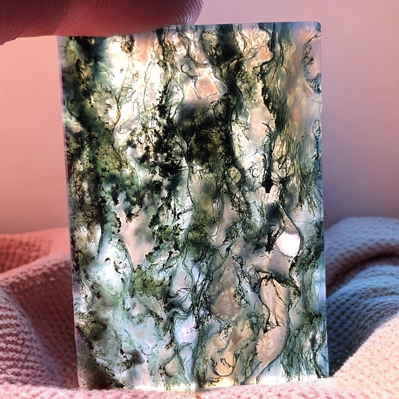 玛瑙挂牌，绿幽灵水草，意境冰透，时尚简约，百搭，多样性发一！