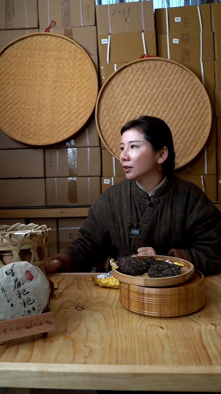 茶壶紫砂金饼私藏定制