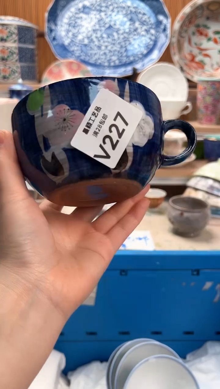 瓷片j****e227V满28包邮 不满找客服延迟发货