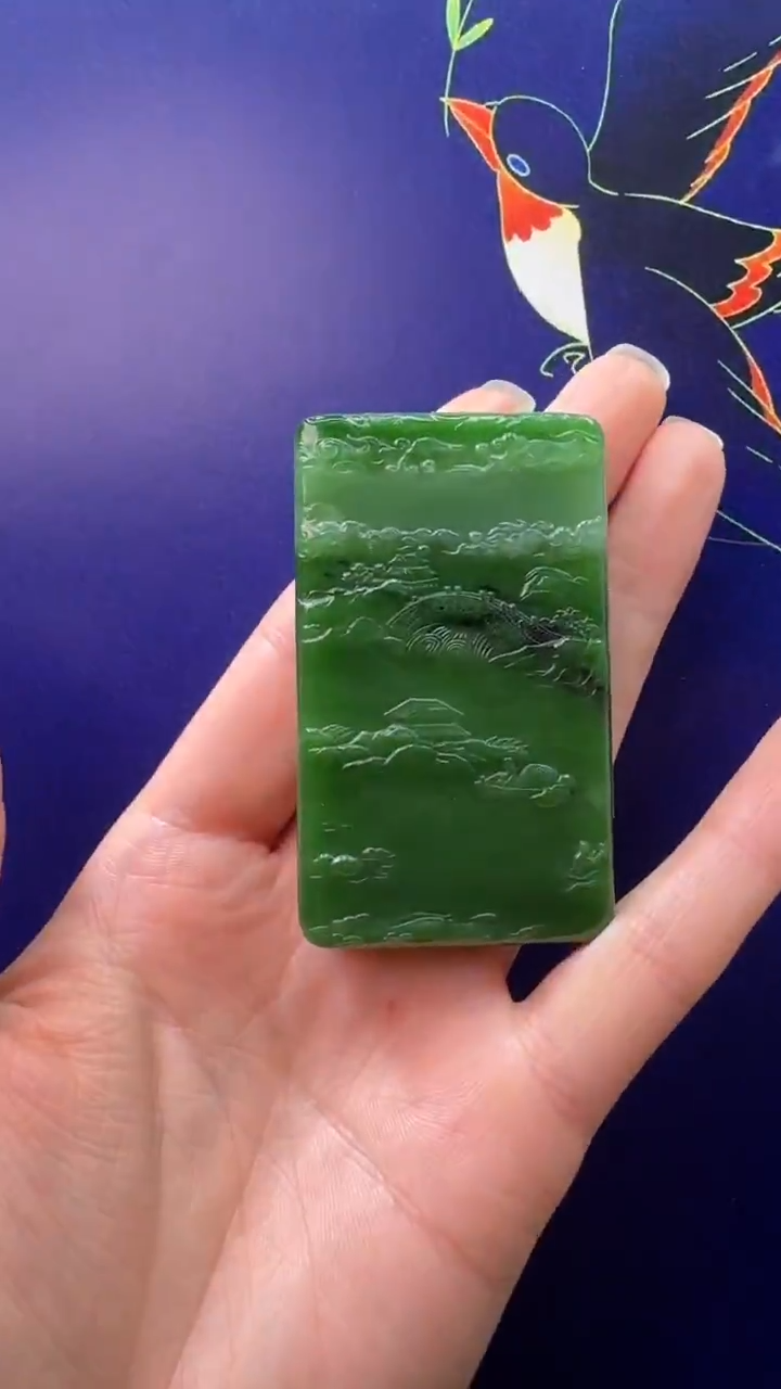 颈饰未镶嵌和田玉吊坠