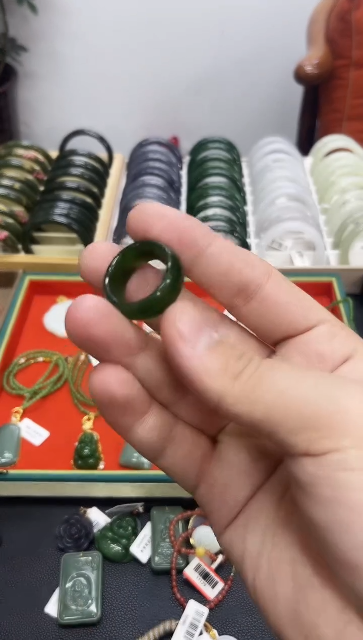 未镶嵌戒指和田玉小艾多样性发货拍一发一
