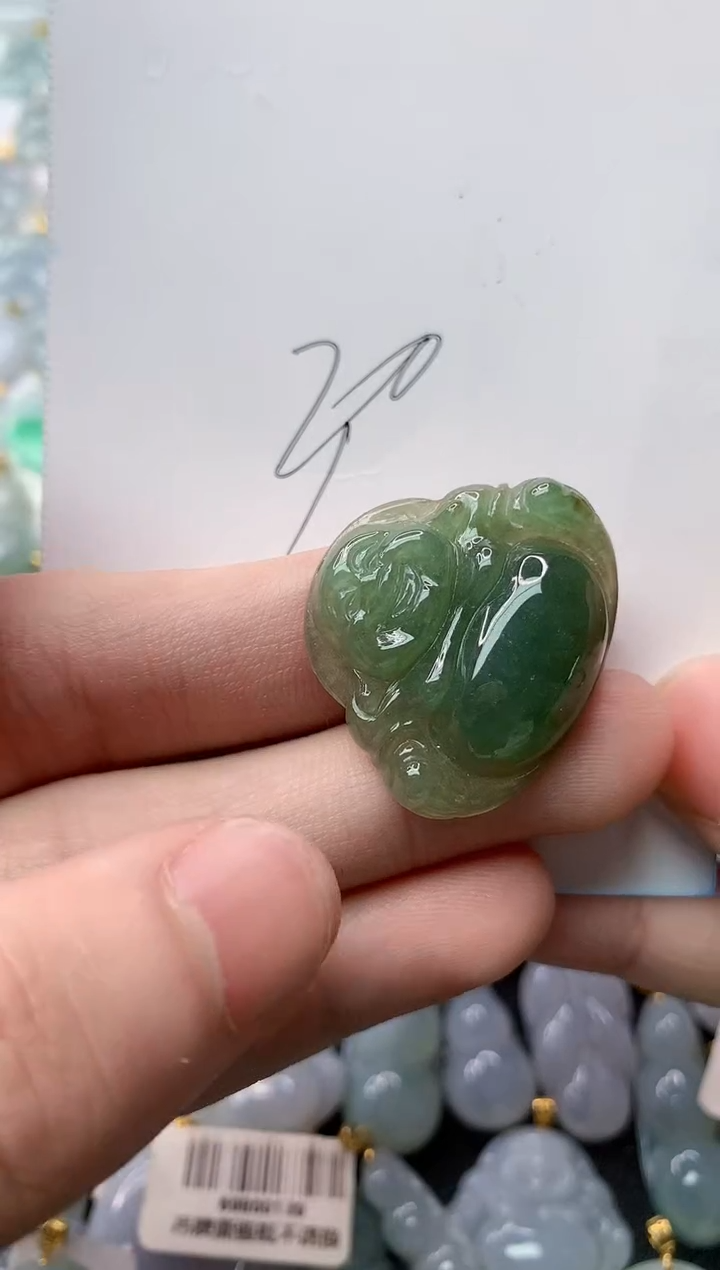 【闪购商品】翡翠颈饰未镶嵌26.......