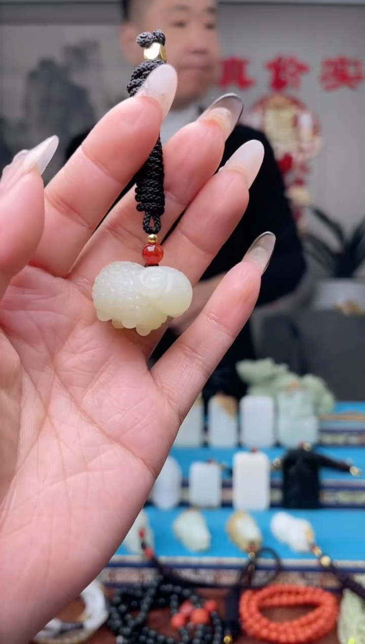 【闪购商品】和田玉挂件未镶嵌1