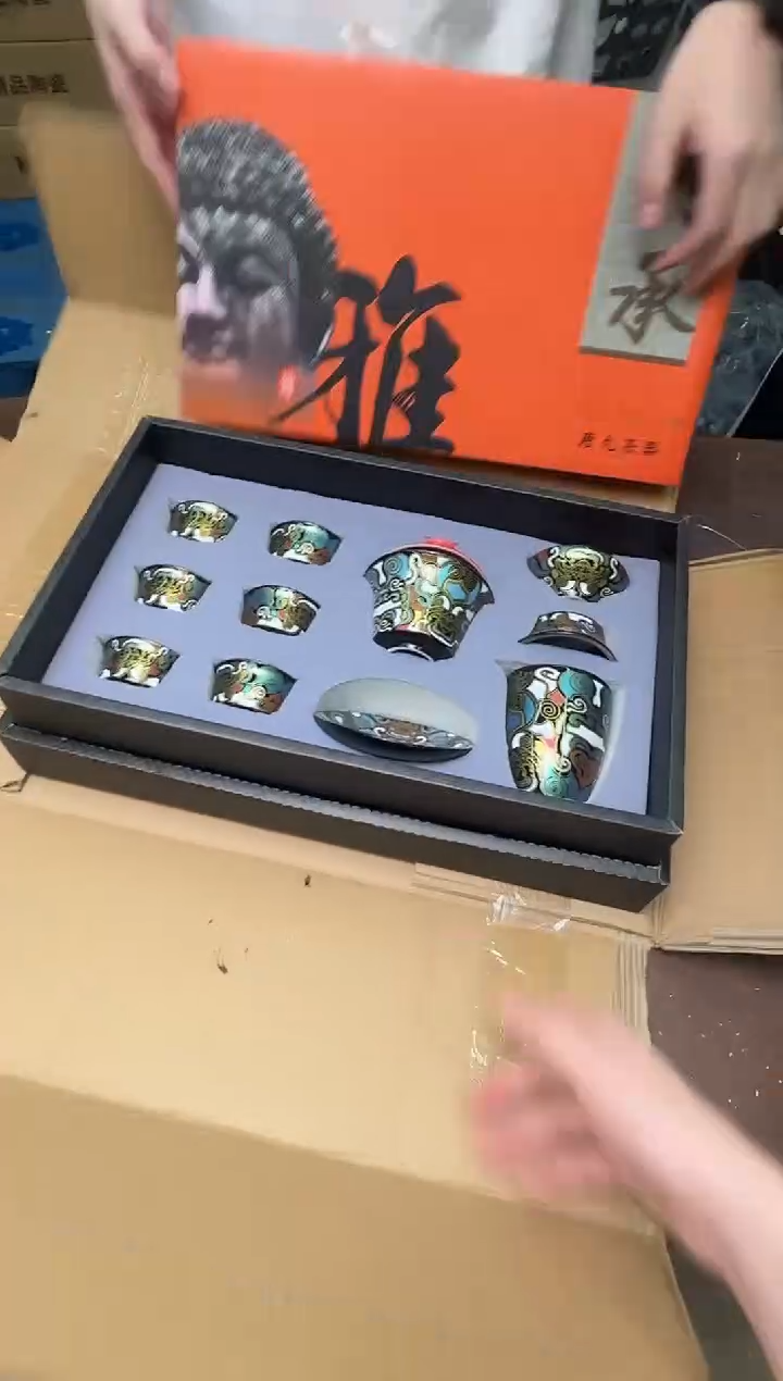 瓷片小强茶具套装