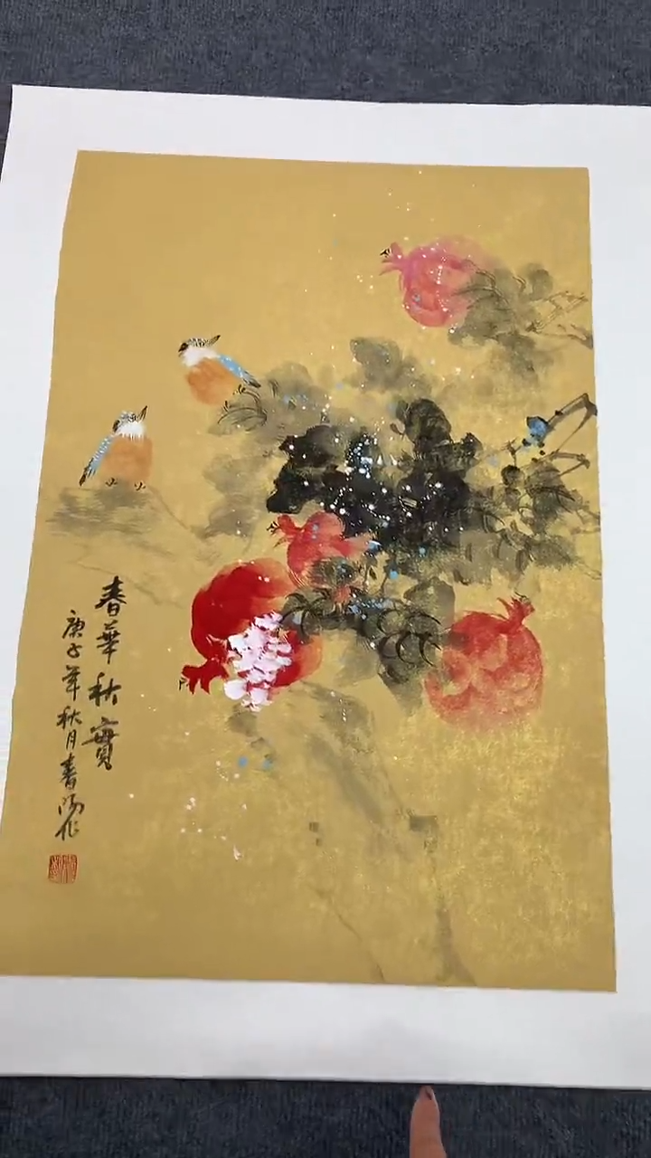 竖款精品开三花鸟