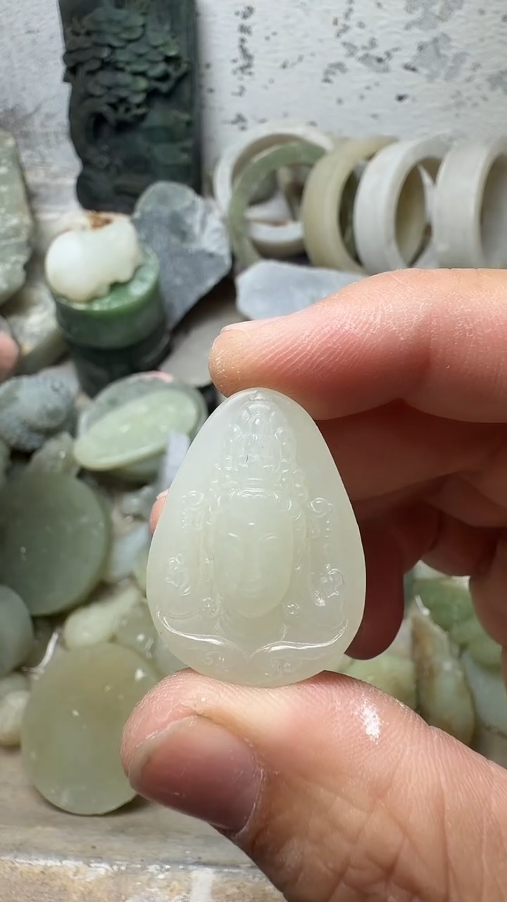 颈饰未镶嵌和田玉观音 多样性发货 拍一发一