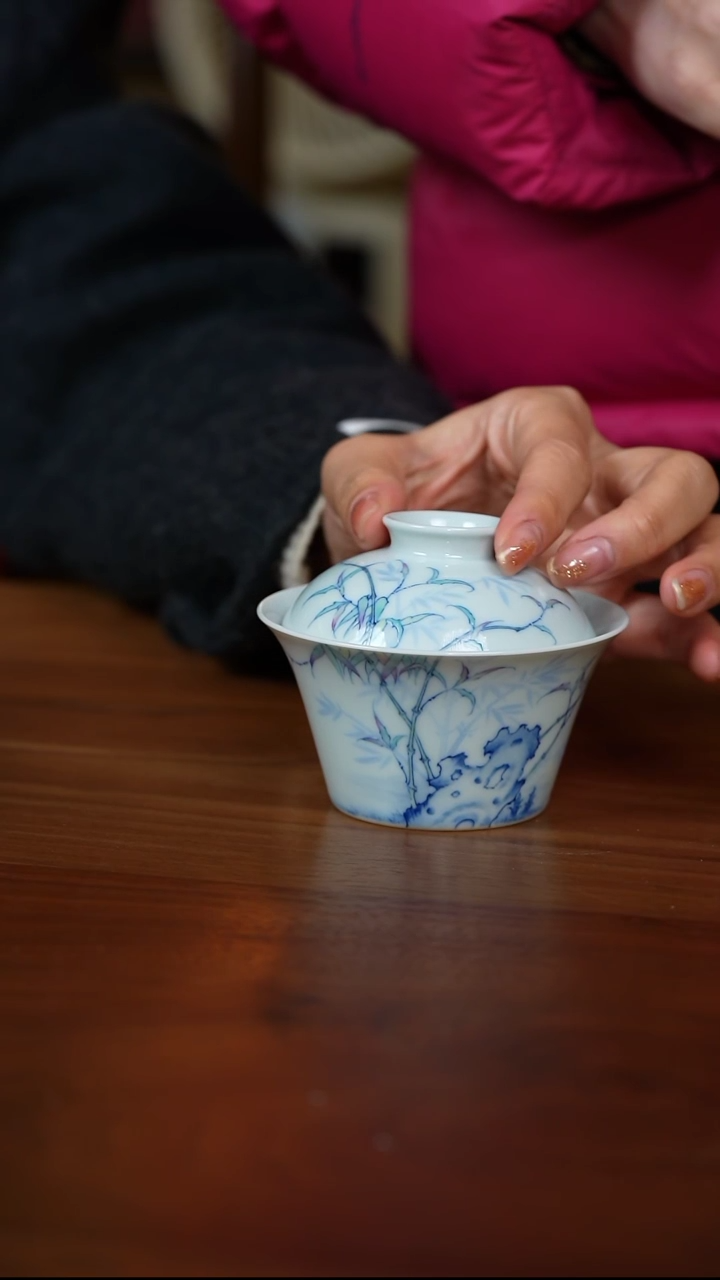 【闪购商品】晴山素华 晴山素华