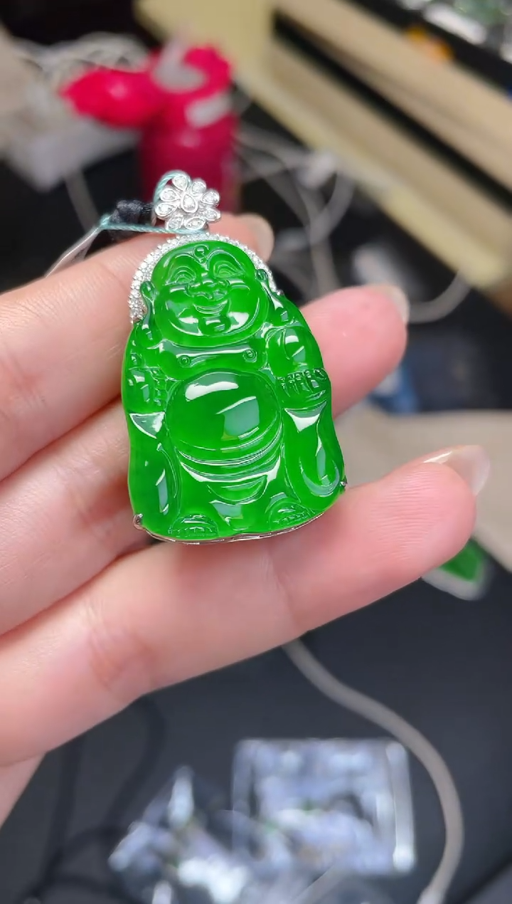 【闪购商品】翡翠吊坠(不含链)18K金镶嵌佛公吊坠
