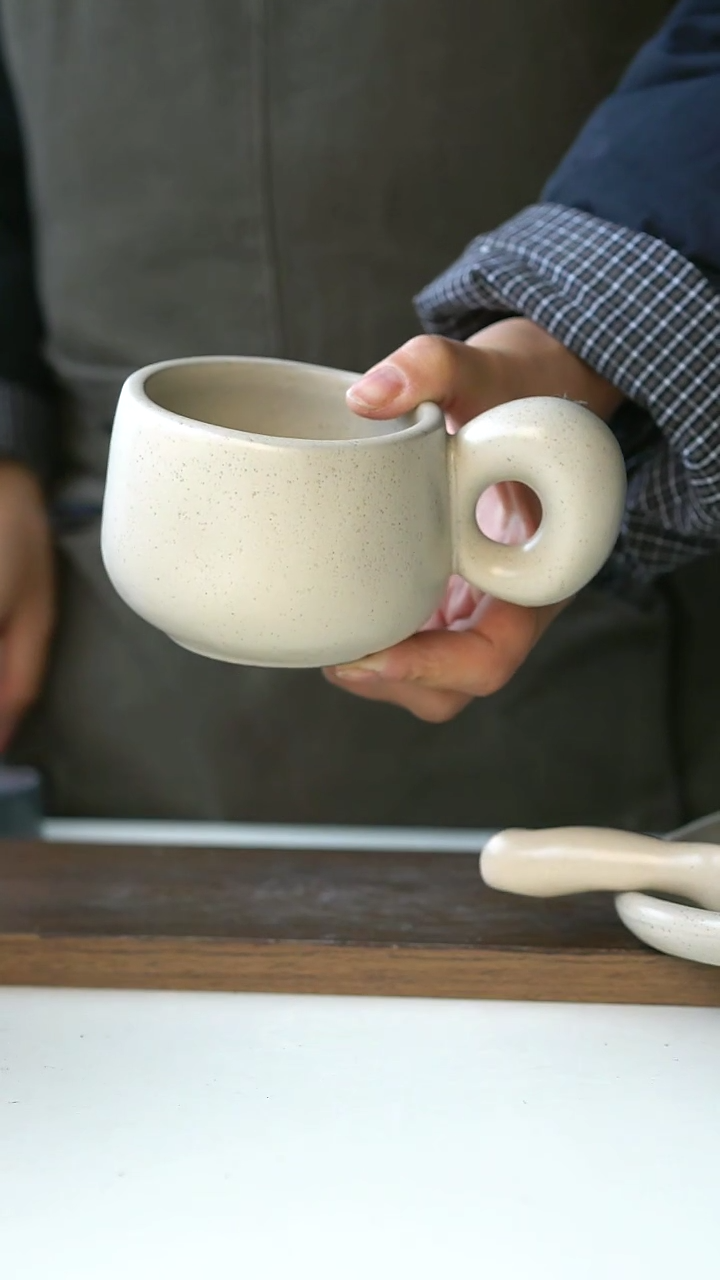 【闪购商品】陶瓷大耳朵咖啡杯260ml@4-2@