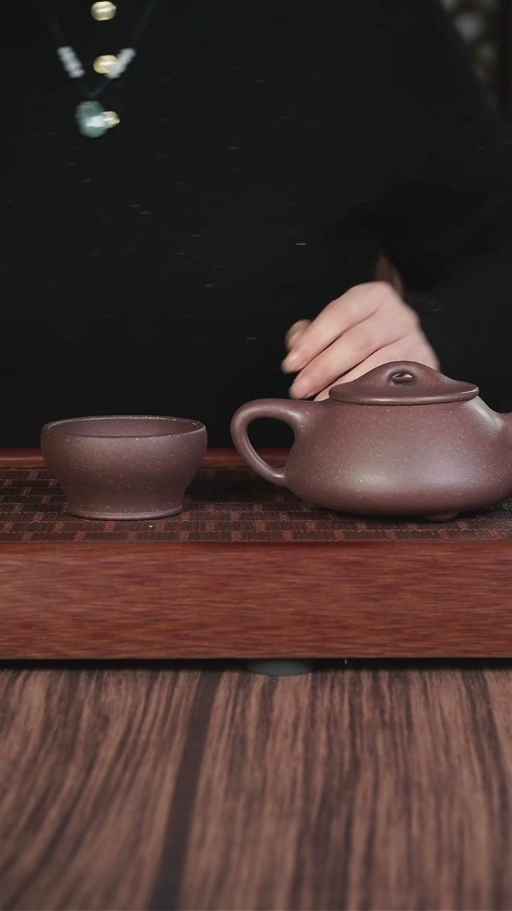 【闪购商品】紫砂茶壶粗砂天青景舟石瓢套组