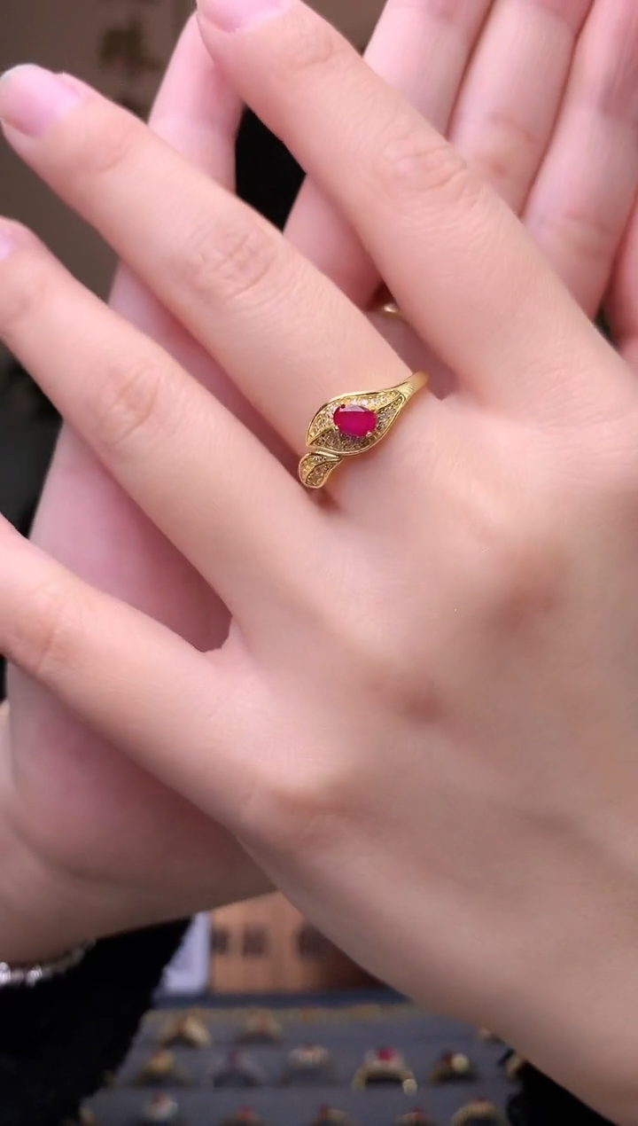 【闪购商品】红宝石戒指银S925镶嵌戒指