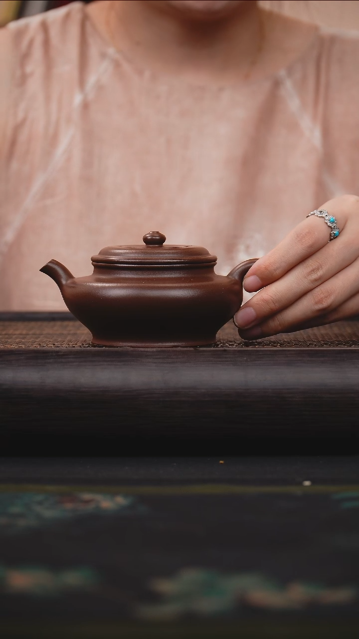 茶壶紫砂革紫泥 景舟虚扁 