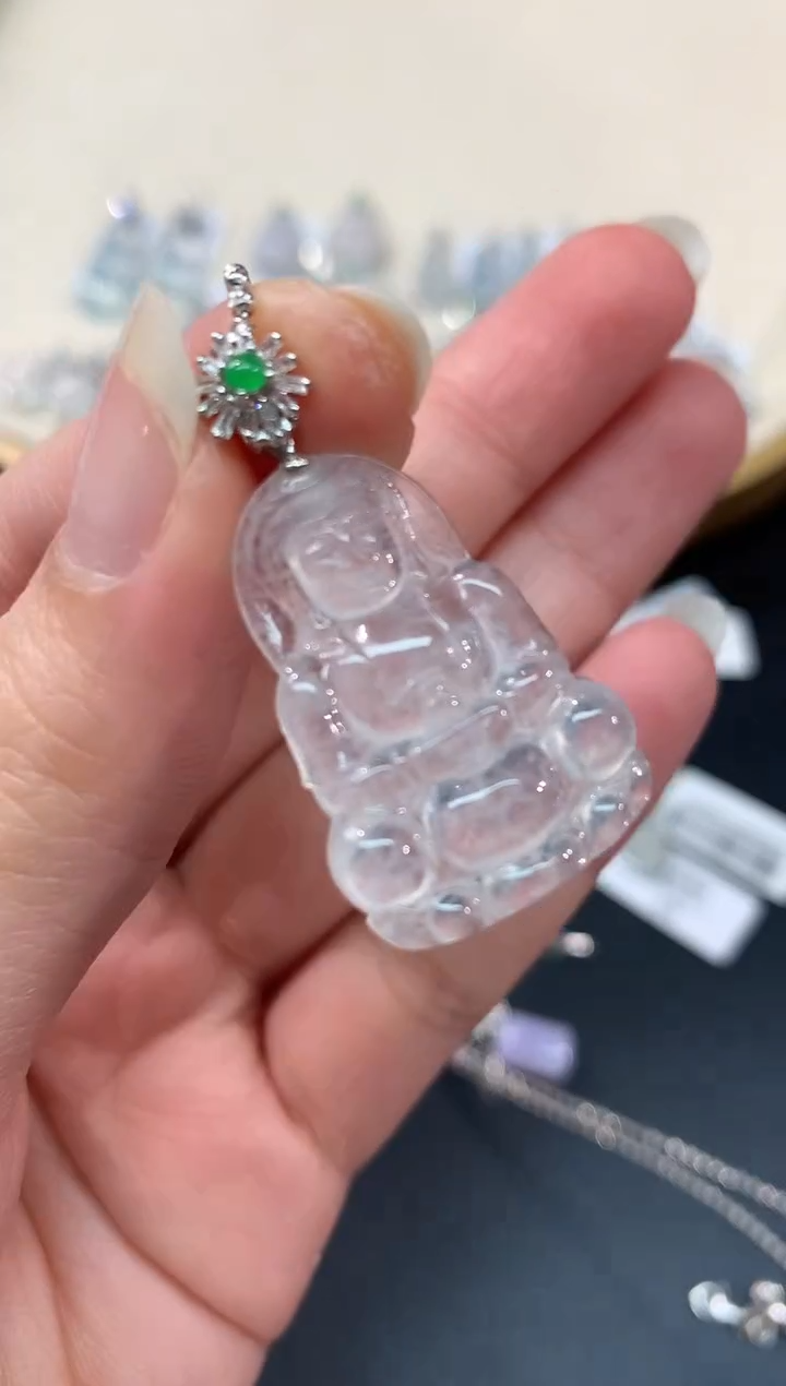 【闪购商品】翡翠吊坠(不含链)18K金镶嵌A37|3980