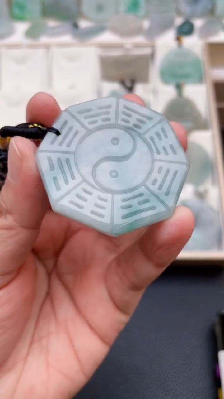颈饰未镶嵌翡翠天然缅甸翡翠A货532