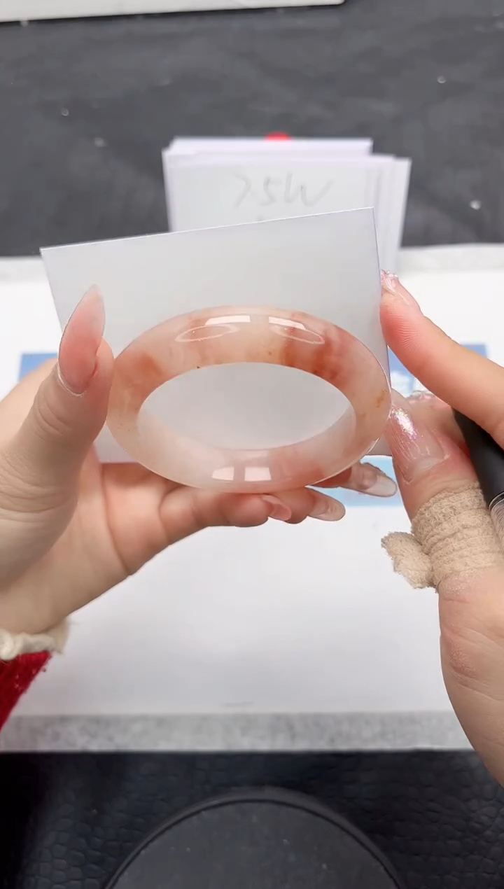 【闪购商品】石英质玉手镯未镶嵌L391-51