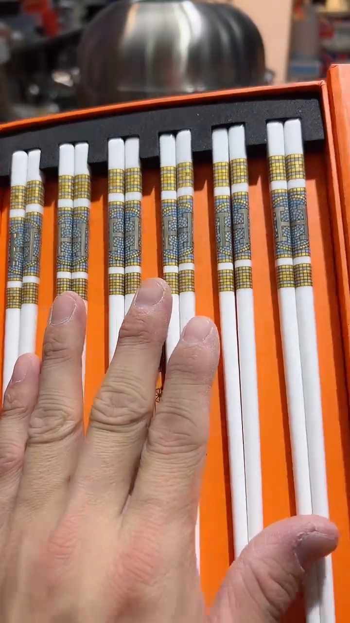 【闪购商品】瓷片正品保真，清库存