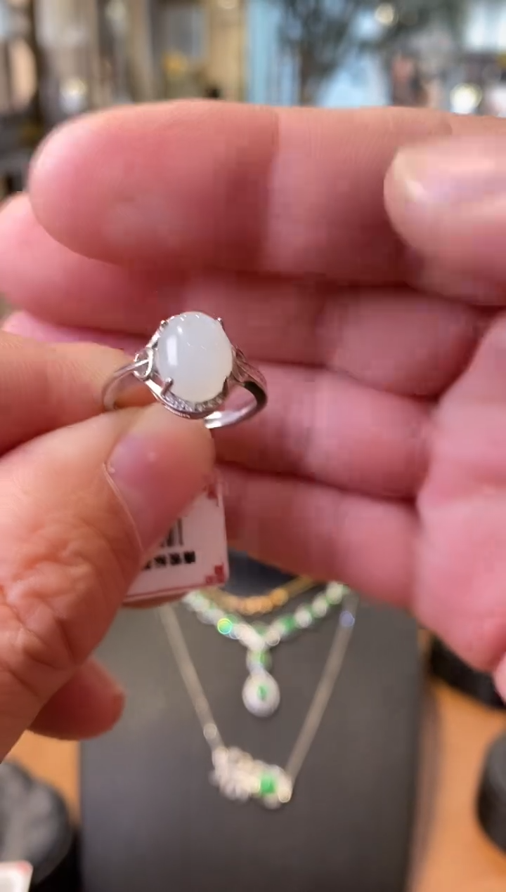 【闪购商品】和田玉戒指银S925镶嵌亏米福利10