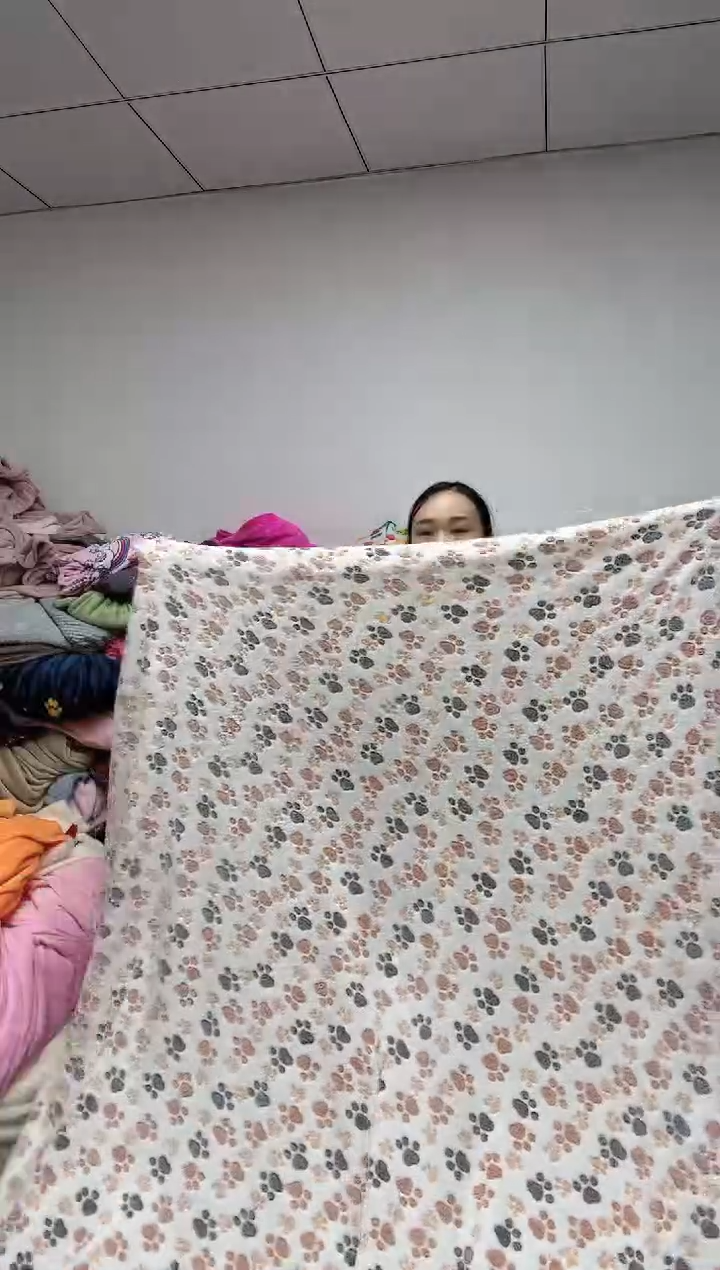 法兰绒1.8x2.2左右已主播介绍为准