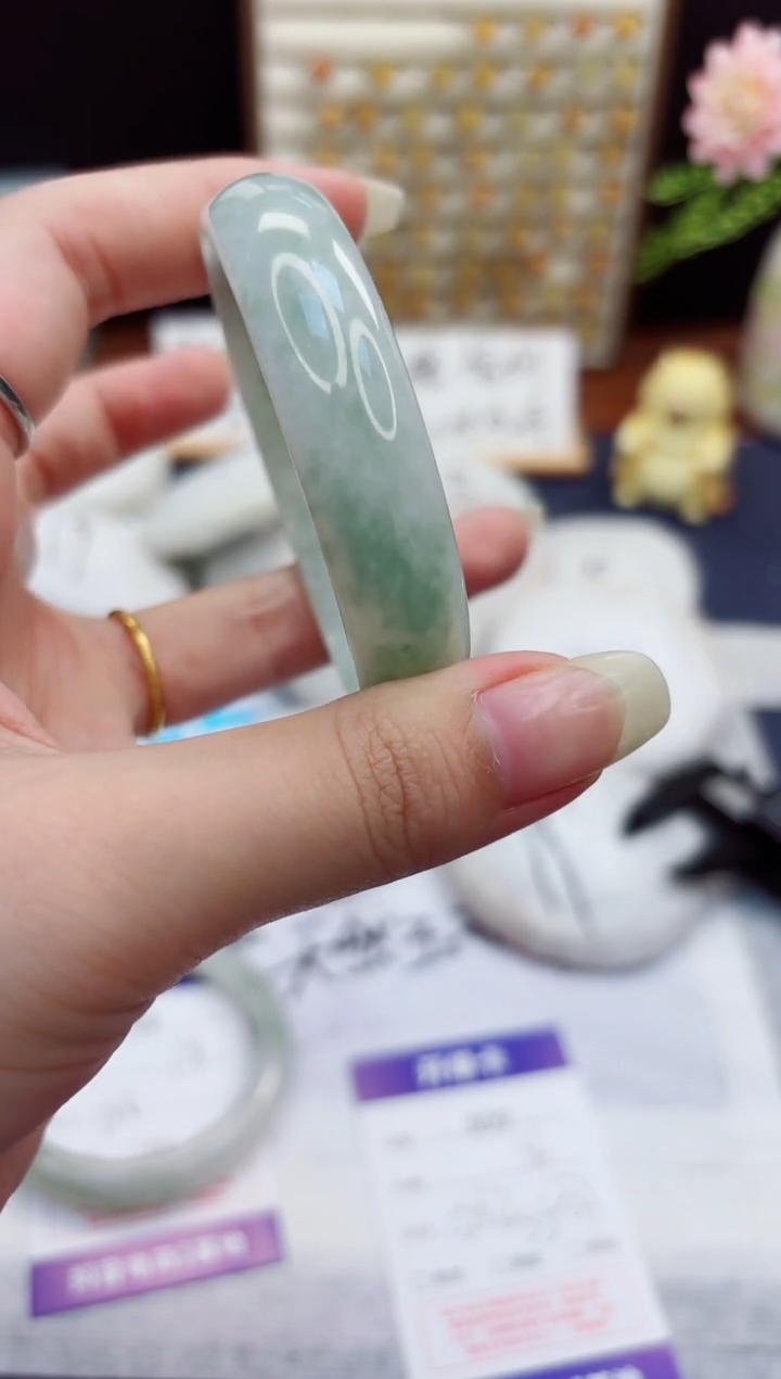 未镶嵌手镯石英质玉309-翠玉-圈口56