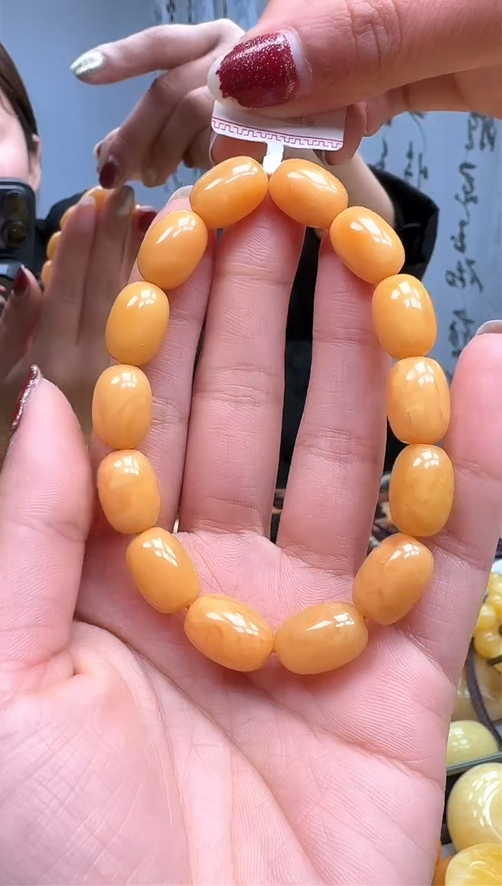 【闪购商品】琥珀裸石未镶嵌手串