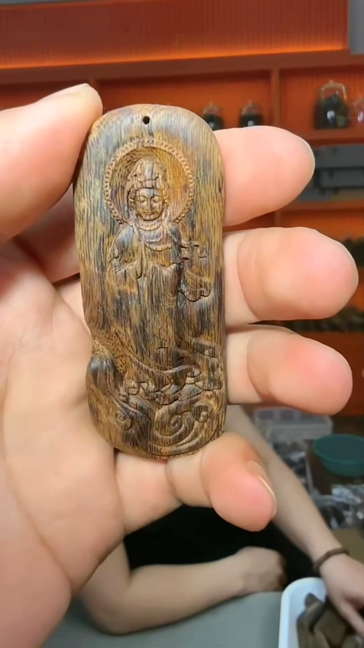 沉香吊坠99号多样性发一