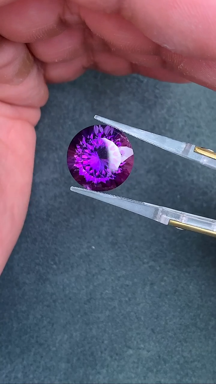 项链未镶嵌水晶14.89克拉