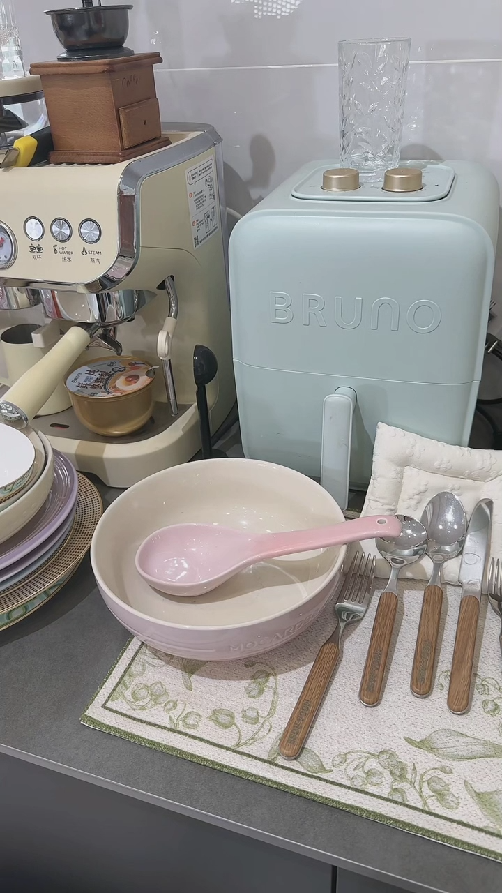 【闪购商品】瓷樱花粉-大汤碗汤勺组合装