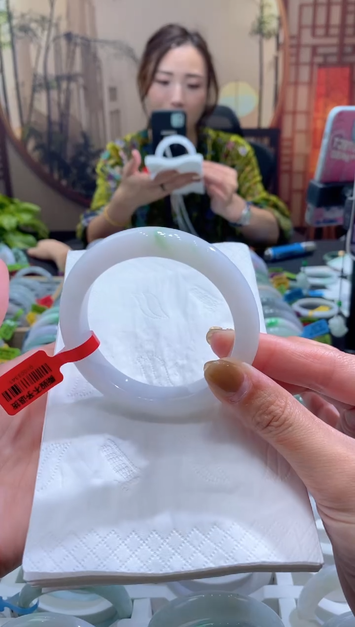 未镶嵌手镯翡翠000075447