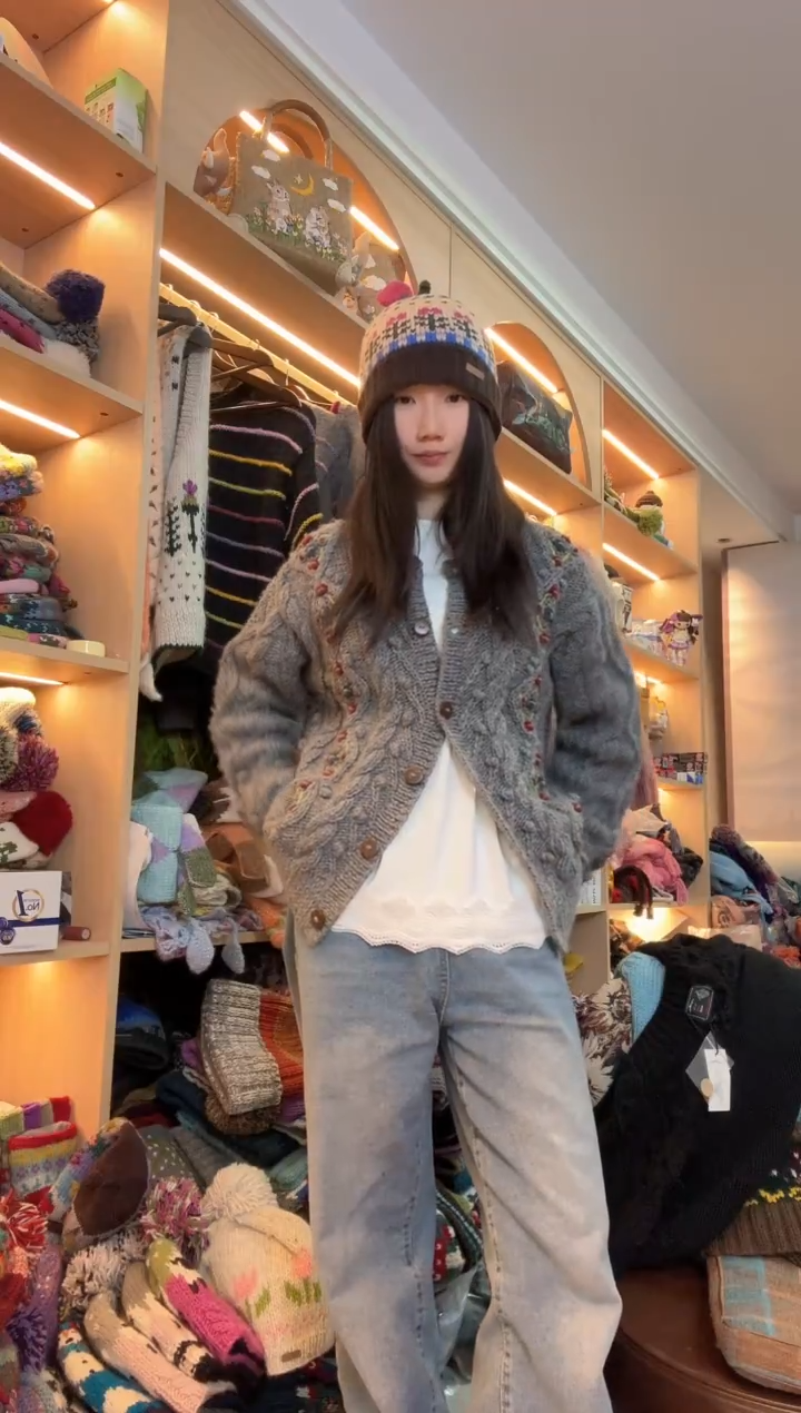 羊毛纯手工麻花开衫