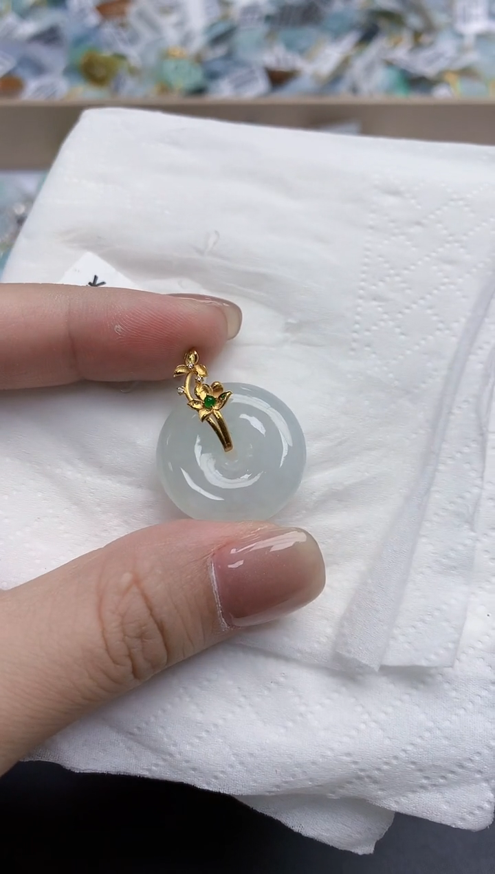 【闪购商品】翡翠颈饰18K金镶嵌天然缅甸翡翠A货